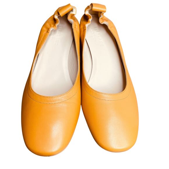 Everlane The Day Leather Heel Size 5.5 Mustard Yellow comfort shoes preppy - Picture 2 of 11